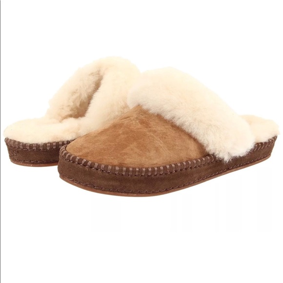 UGG Shoes - UGG Australia Women's Aira Slip On Slippers Sz 7 B